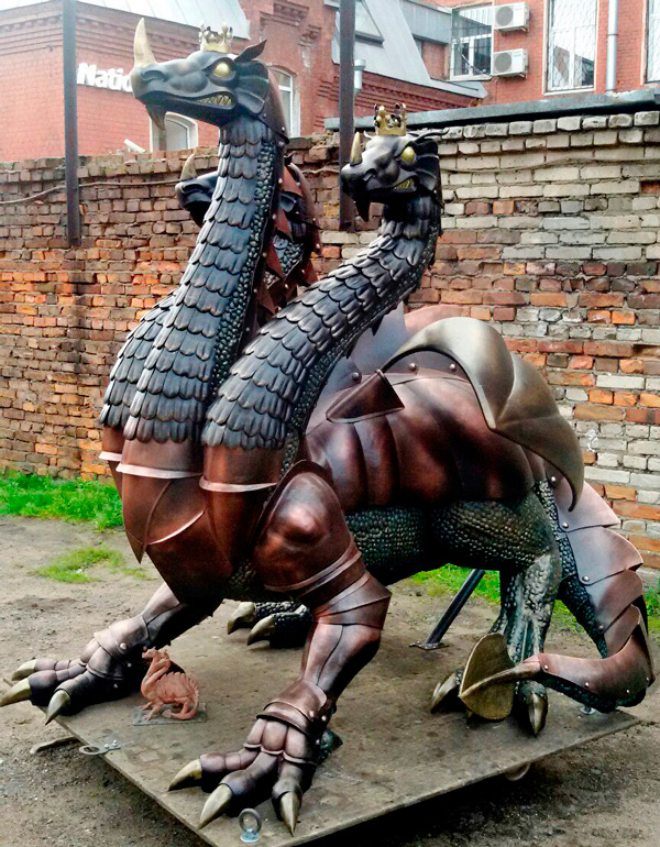 скульптура из металла дракон